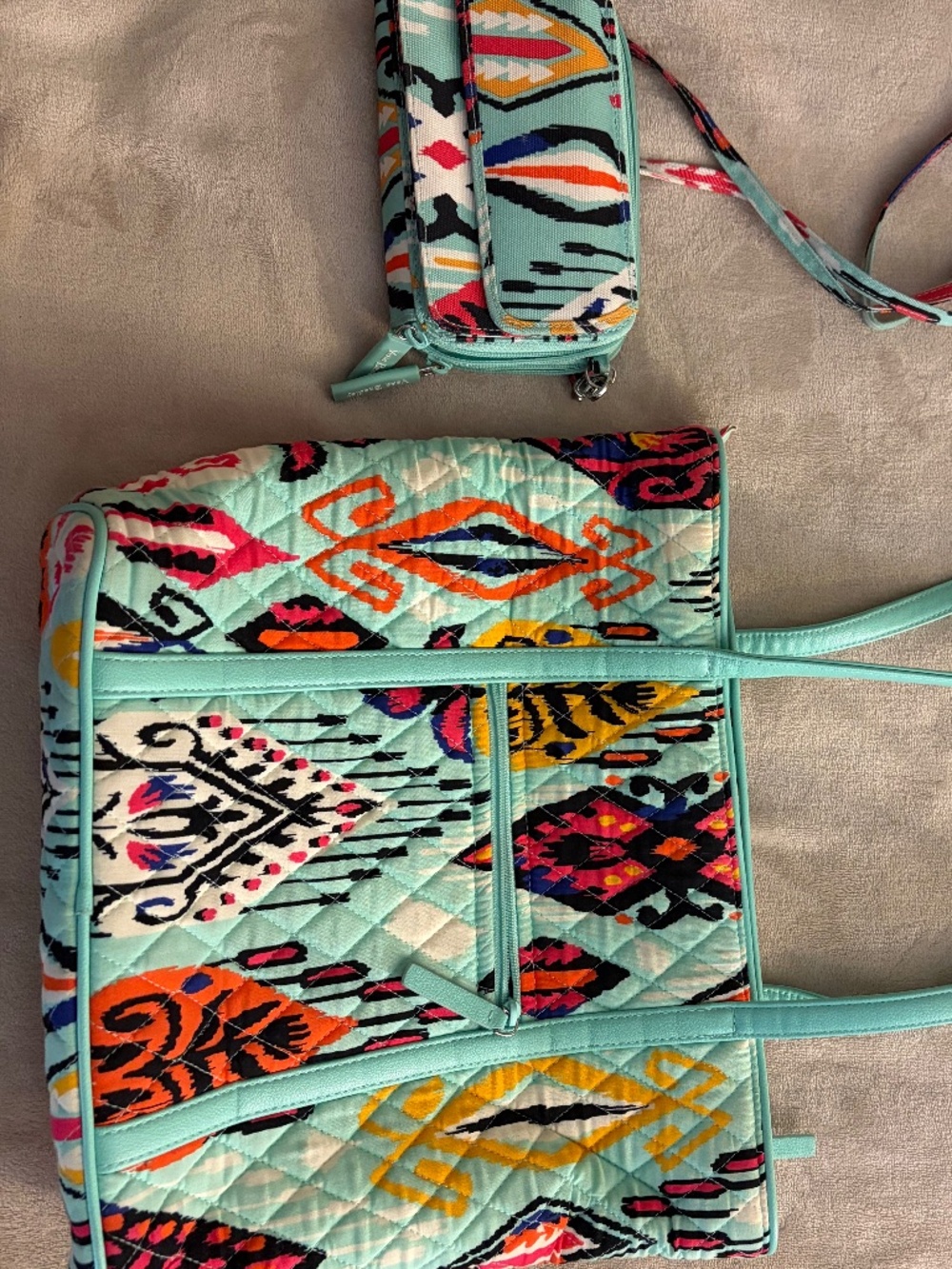 Vera Bradley Matching Tote and Wristlet/Crossbody Bag